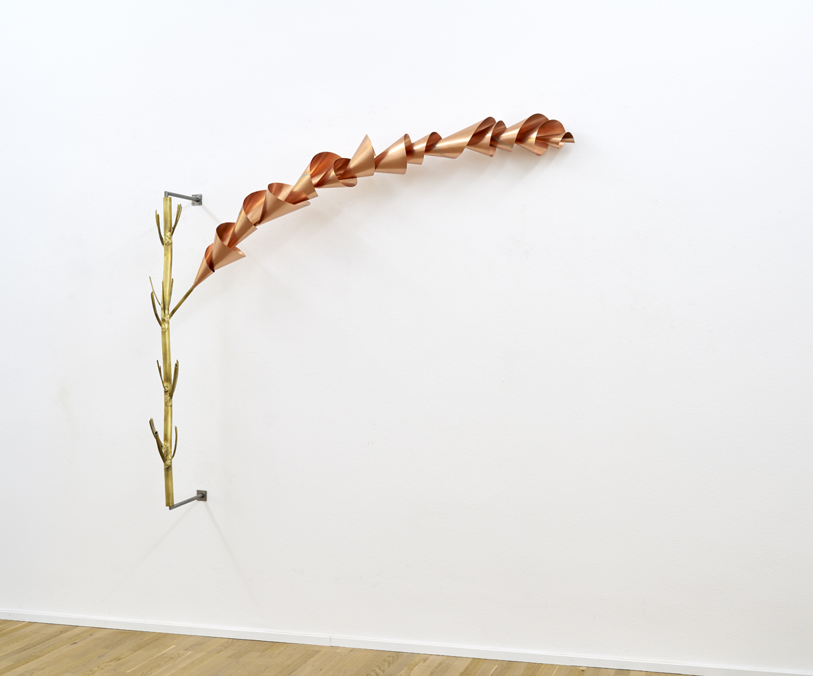 Touch of Spiral  Branch - Messing, Kupfer, Eisen - 2014 - 180 x 190 x 35 cm 